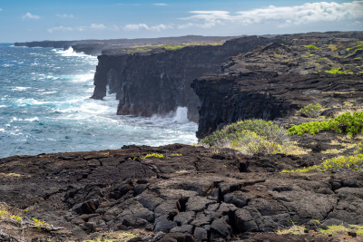 Holei Sea Arch on the shore at Volcanoes National Park in Hawaii