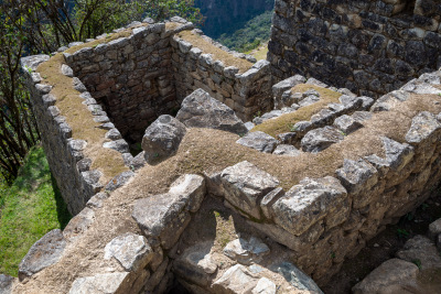 Close up view over top of roofless walls at Machu Picchu